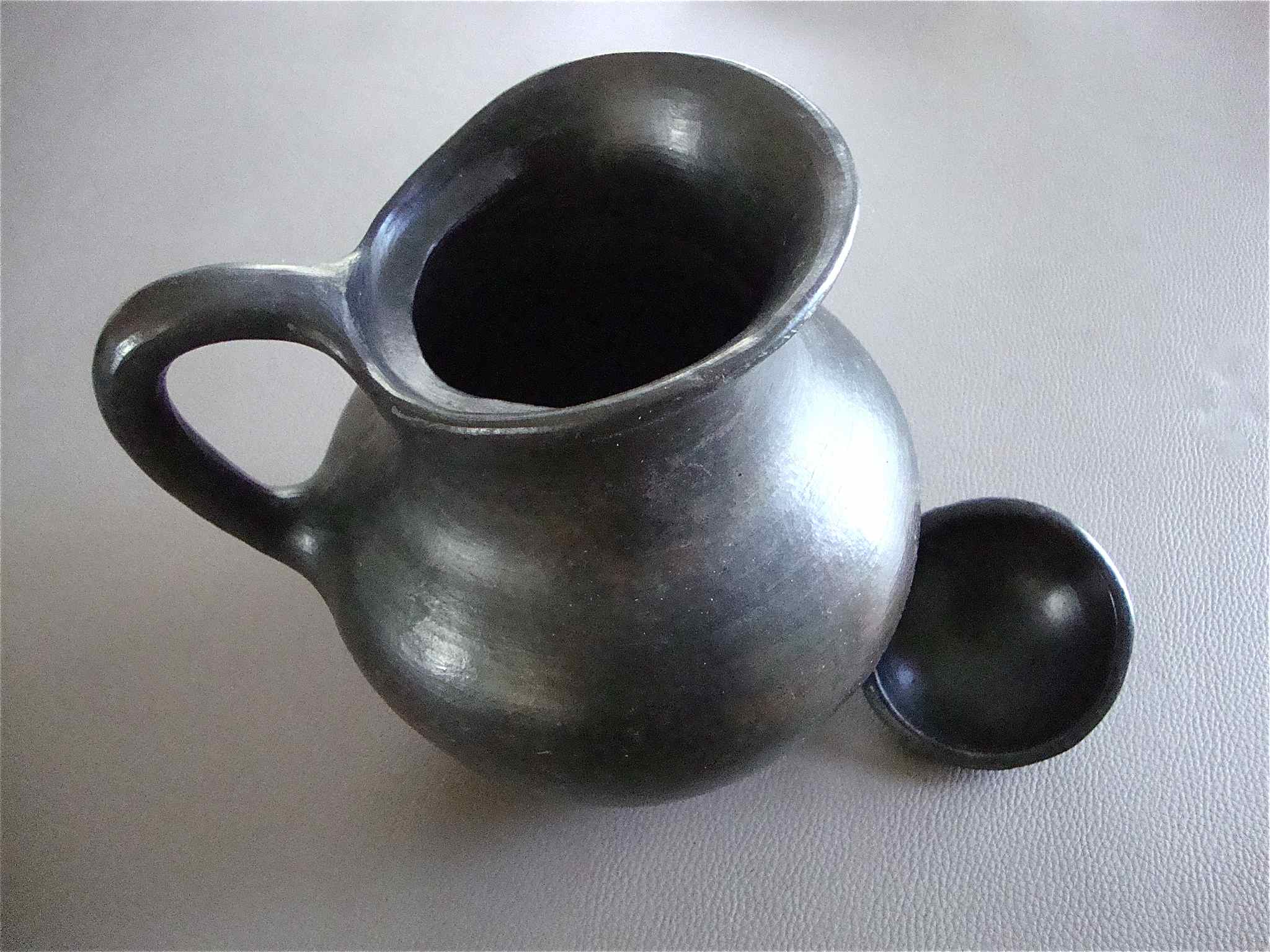 Colombian pottery chamba