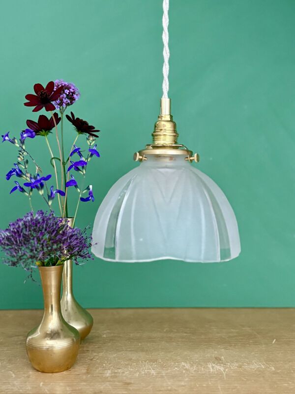 Suspension abat-jour vintage art déco en verre dépoli