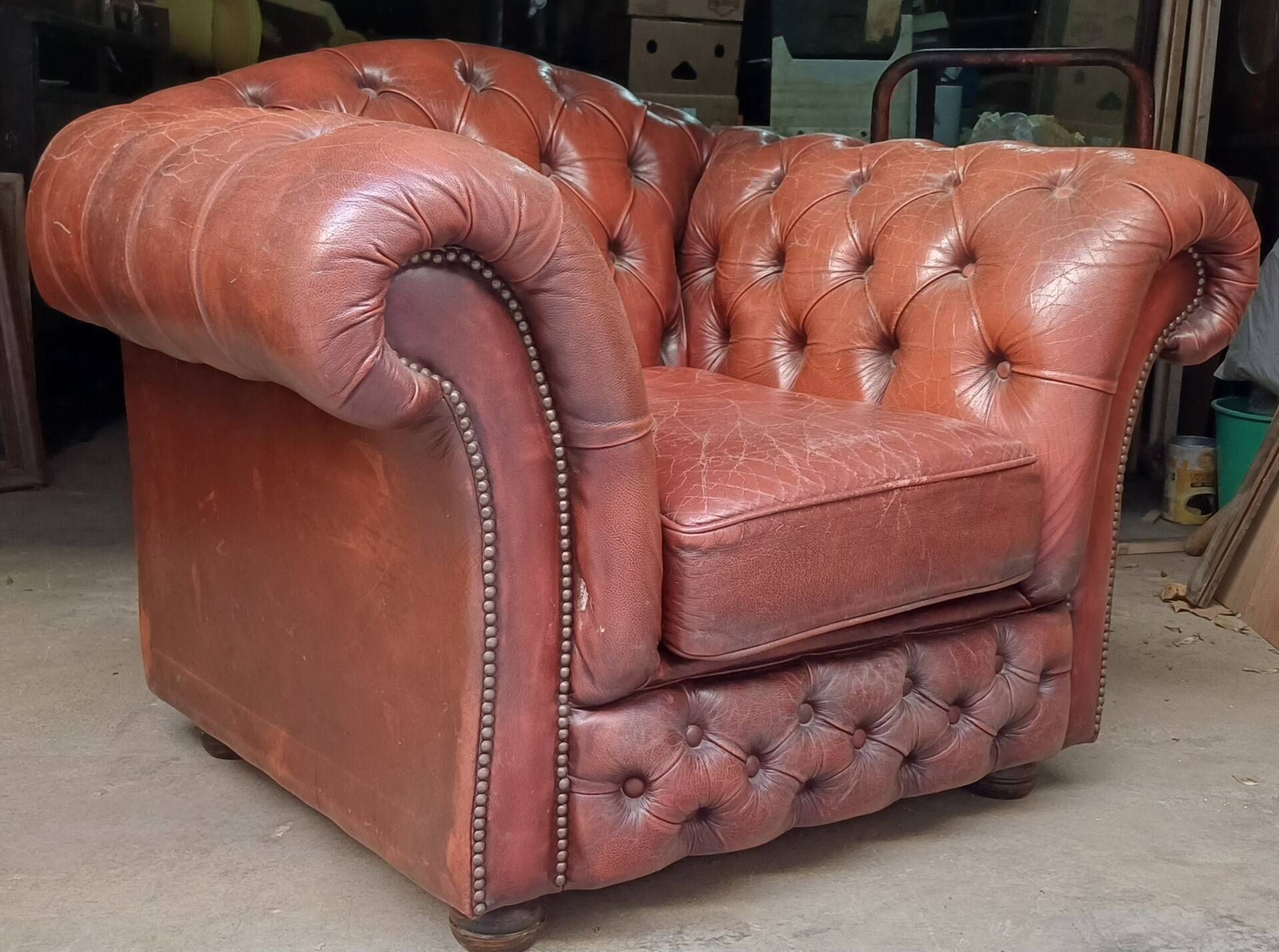 Authentic Vintage Chesterfield Armchair in Burgundy Leather