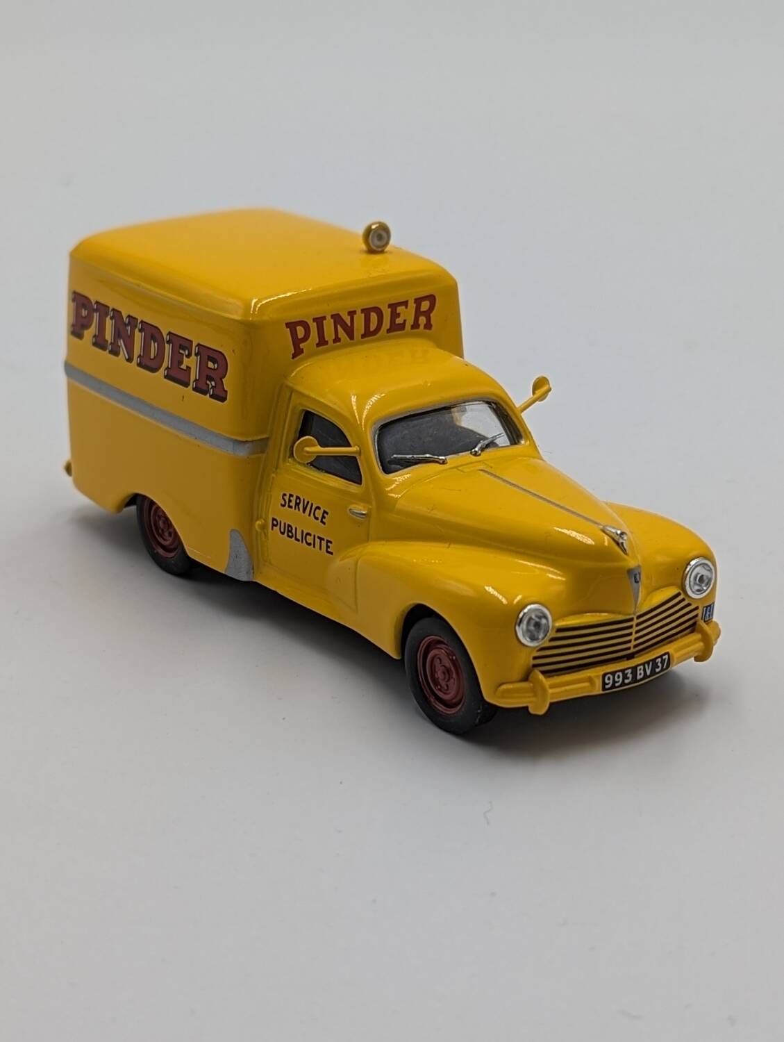 Peugeot 203 Van 1/43rd Pinder