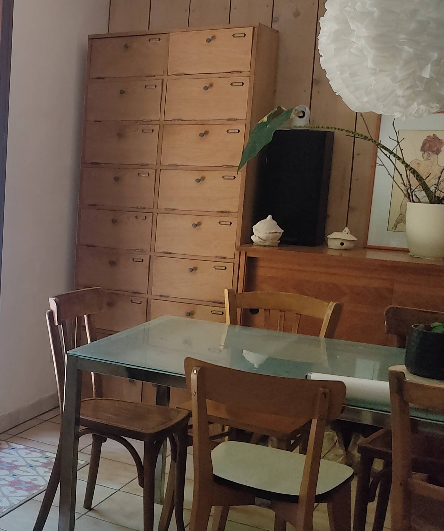 Meuble à clapets