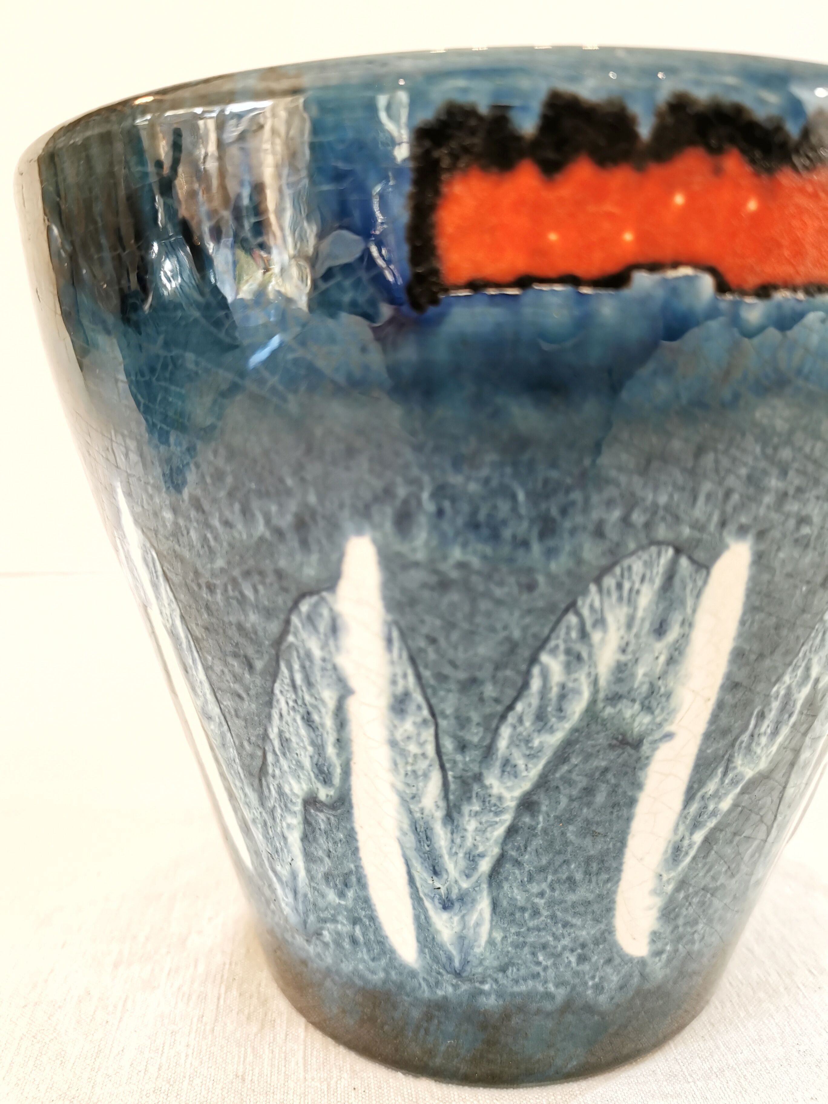 Ceramic pot cover