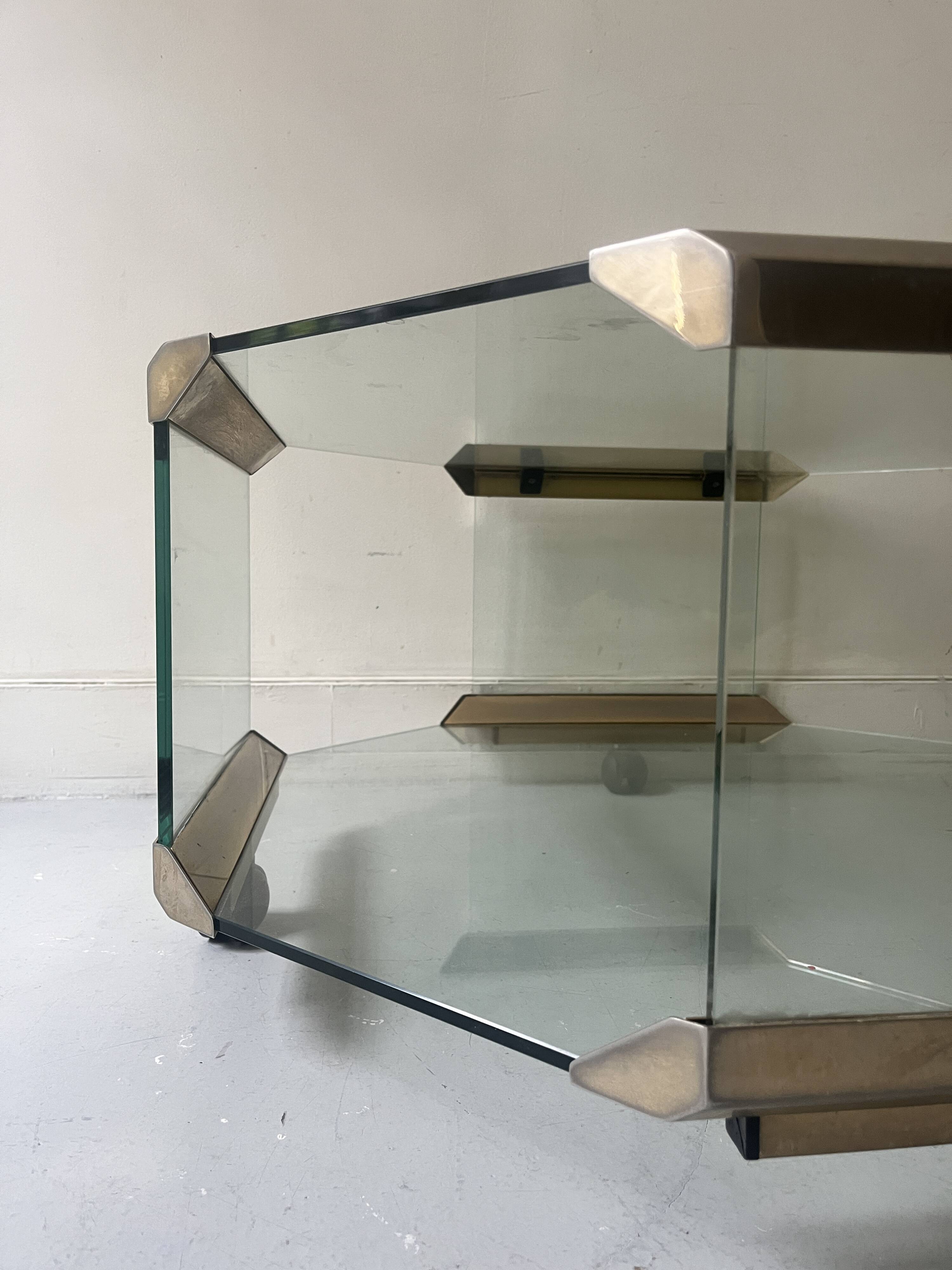 Hexagonal coffee table on wheels in glass and brass by Galloti & Radice, Italy 1970