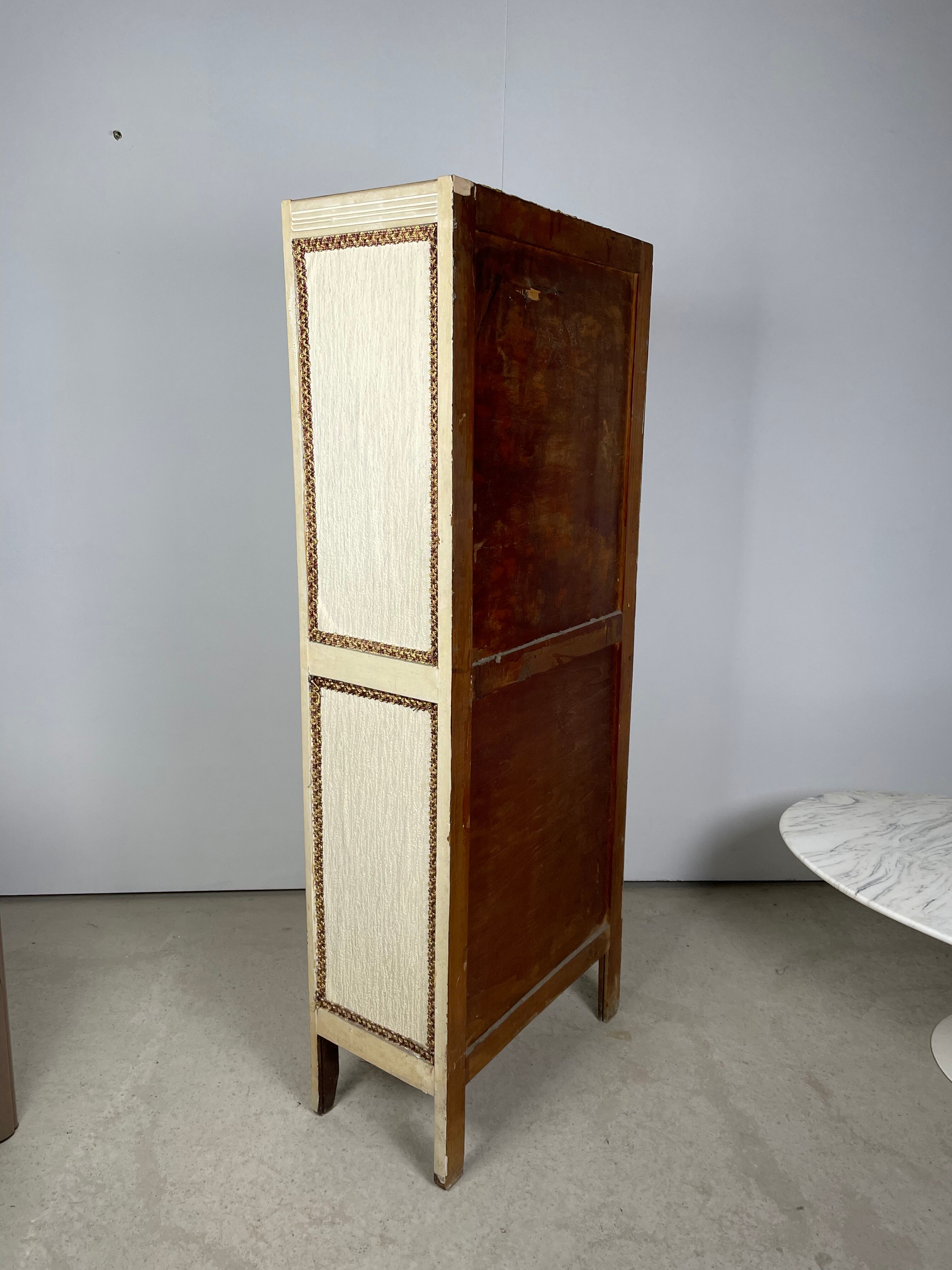 Vintage parisian wardrobe