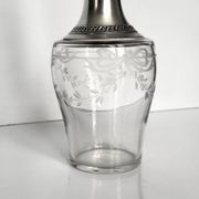 Carafe ancienne en cristal et argent massif – décor rubans et guirlande