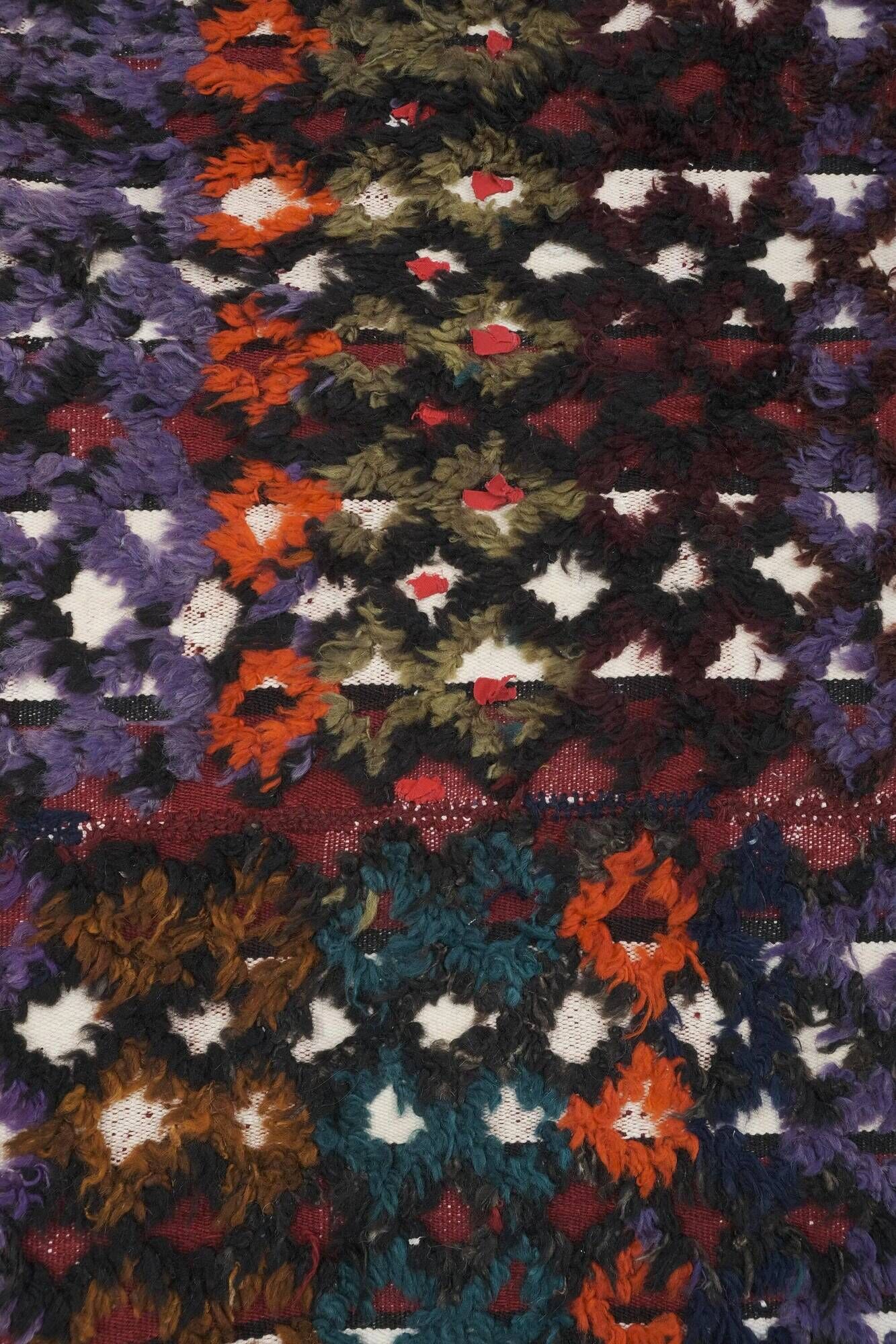 Vintage Turkish handmade rug 162x228 cm