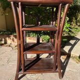 Shelf on rattan legs
