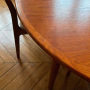 Grande Table ronde / ovale danoise 4 à 7-8 personnes extensible (110 -