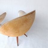 2  Egg Armchairs and sofa by Paged 50s