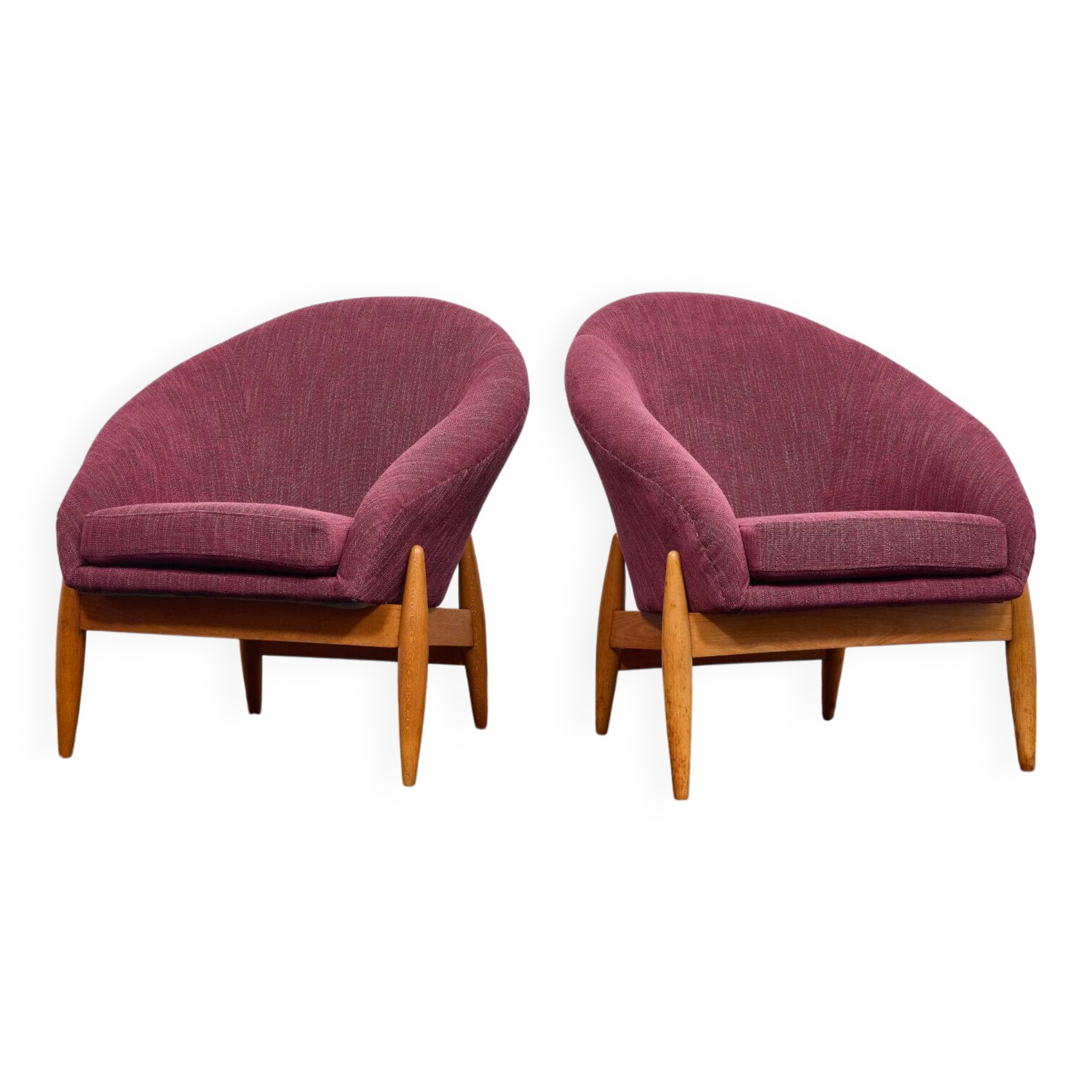 Lounge Chairs in Hand-Stitched Jacquard Upholstery by Sándor Palócz, 1968