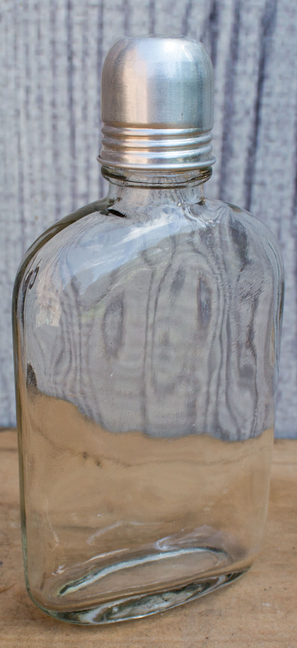 Old Suede pocket bottle