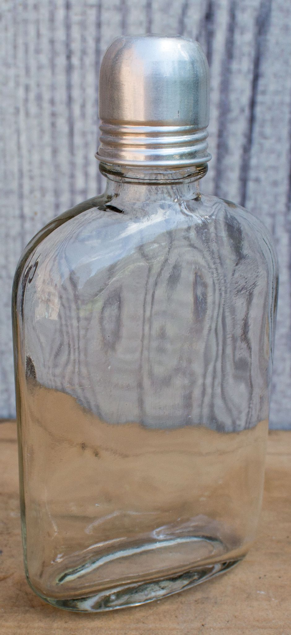 Old Suede pocket bottle