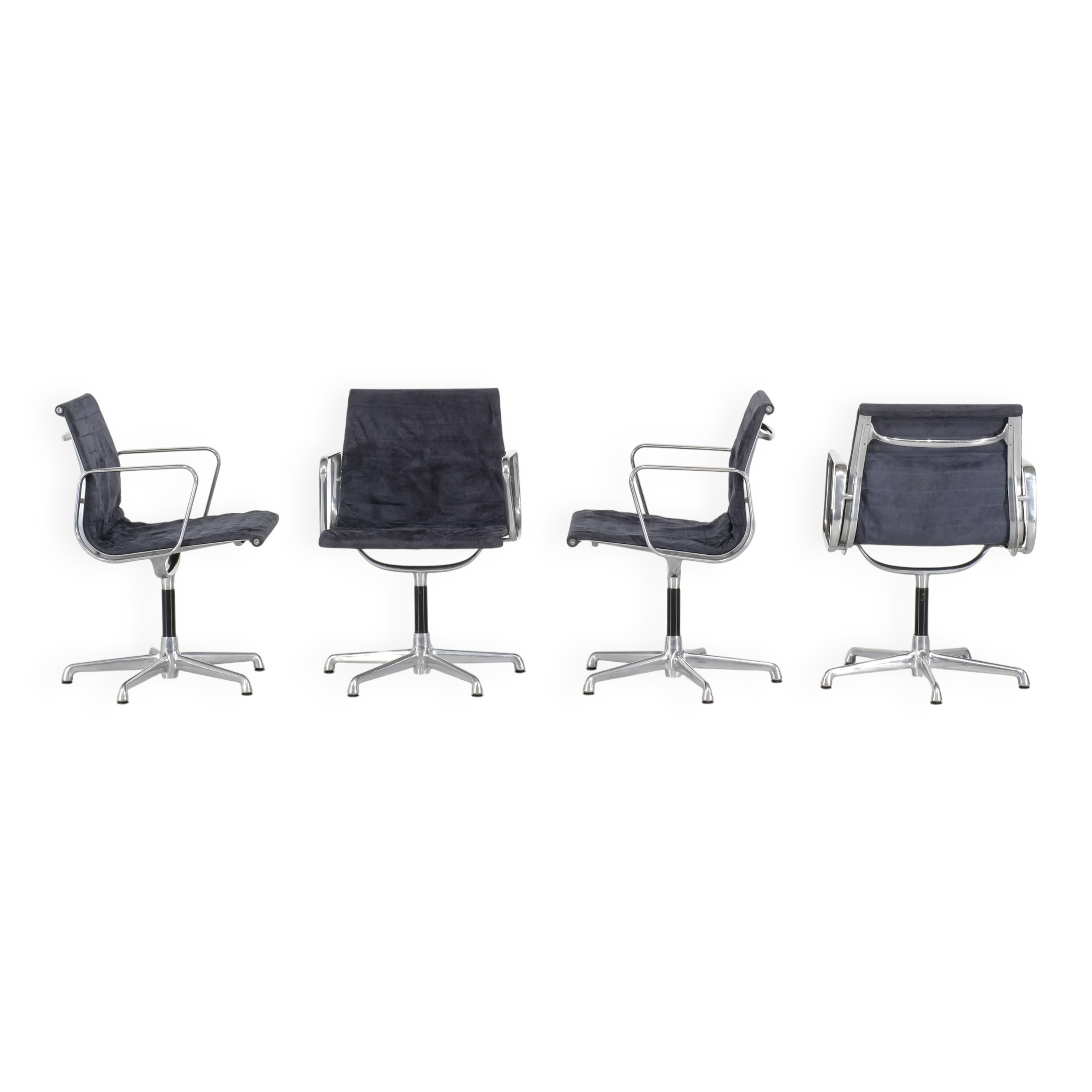 Ensemble de fauteuils " EA 103 " de Charles Ray Eames pour ICF USA, 1969
