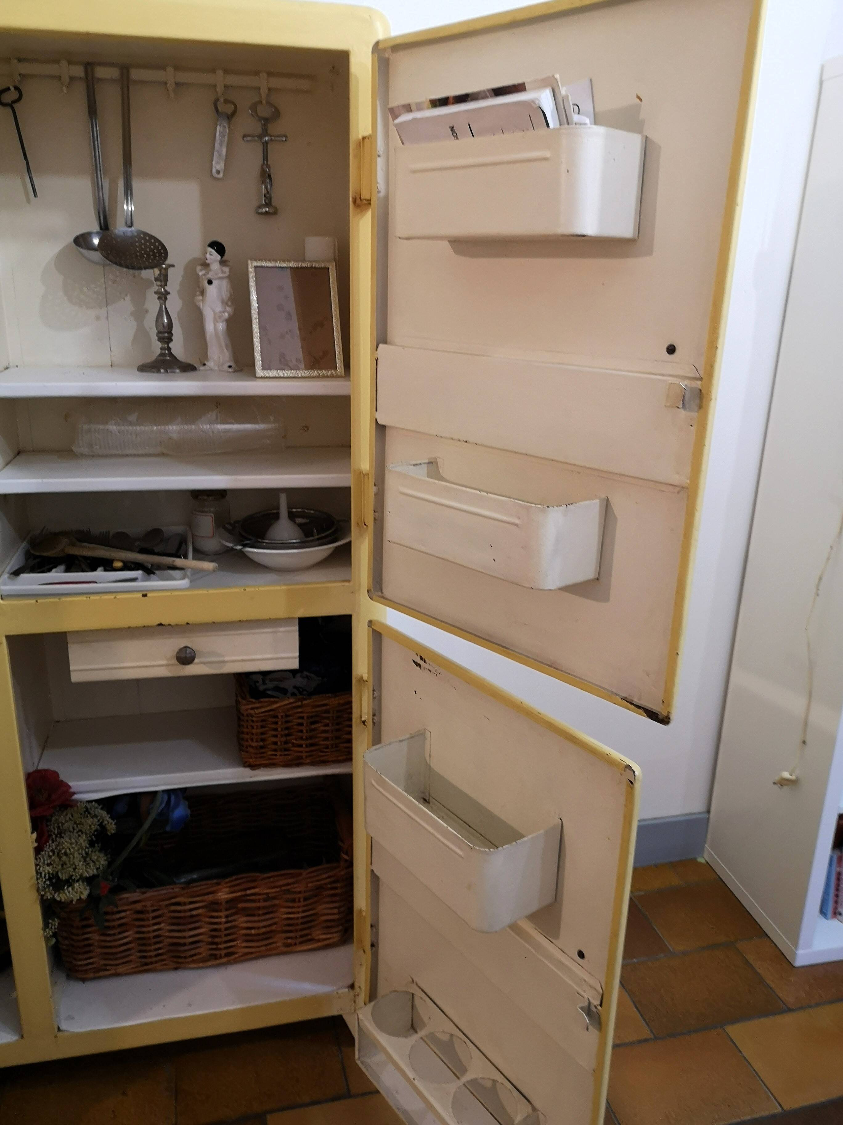 Mado kitchen buffet cabinet