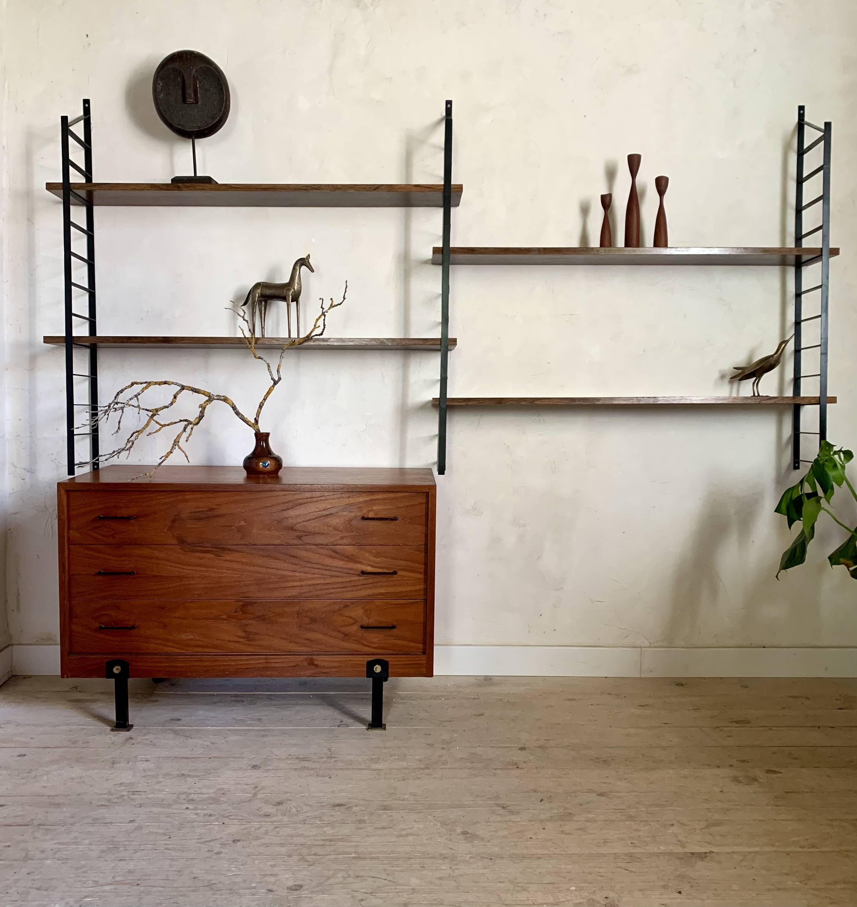 Vintage wall-mounted bookcase shelves in Rio rosewood