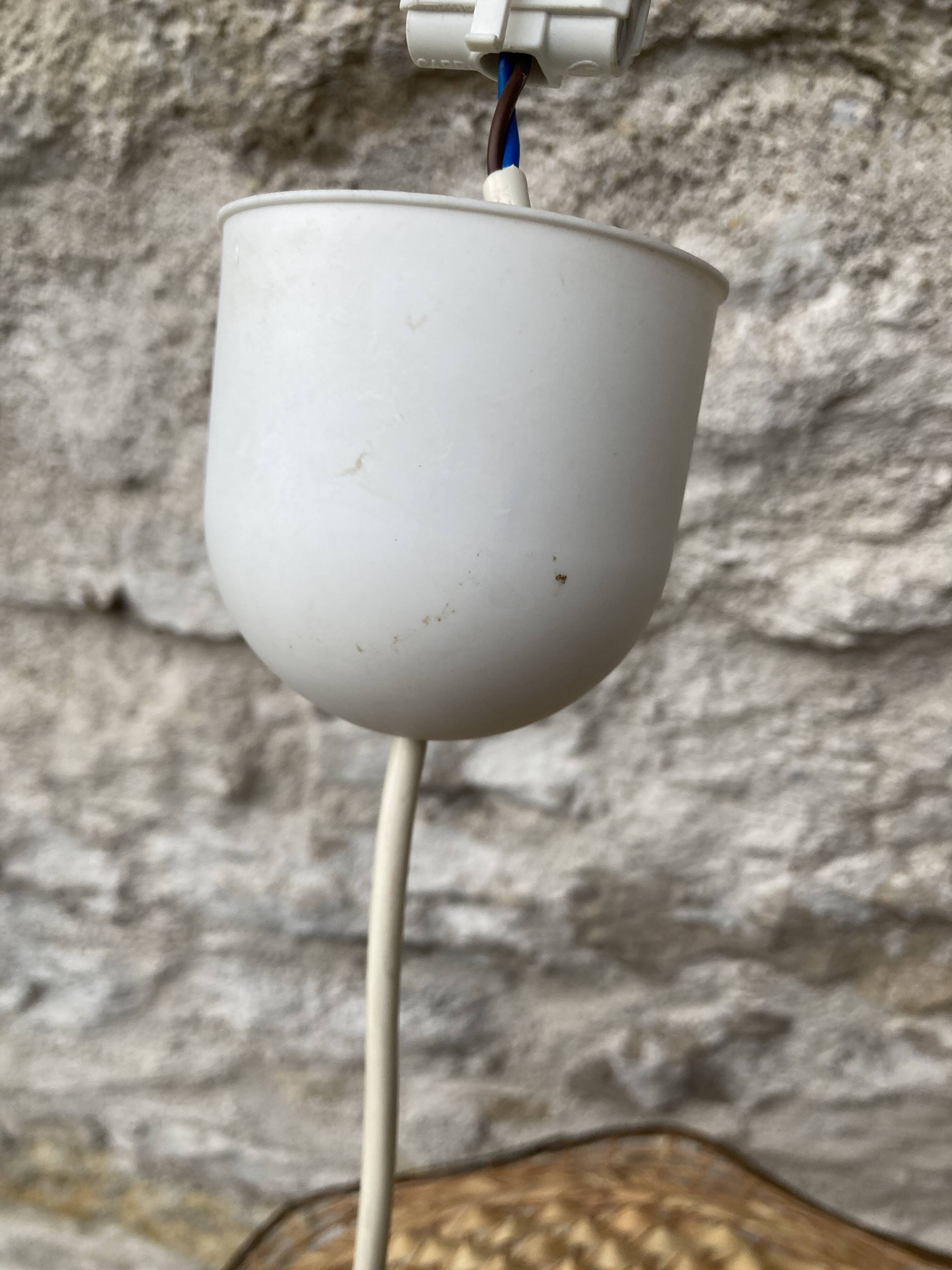 Suspension en osier vintage