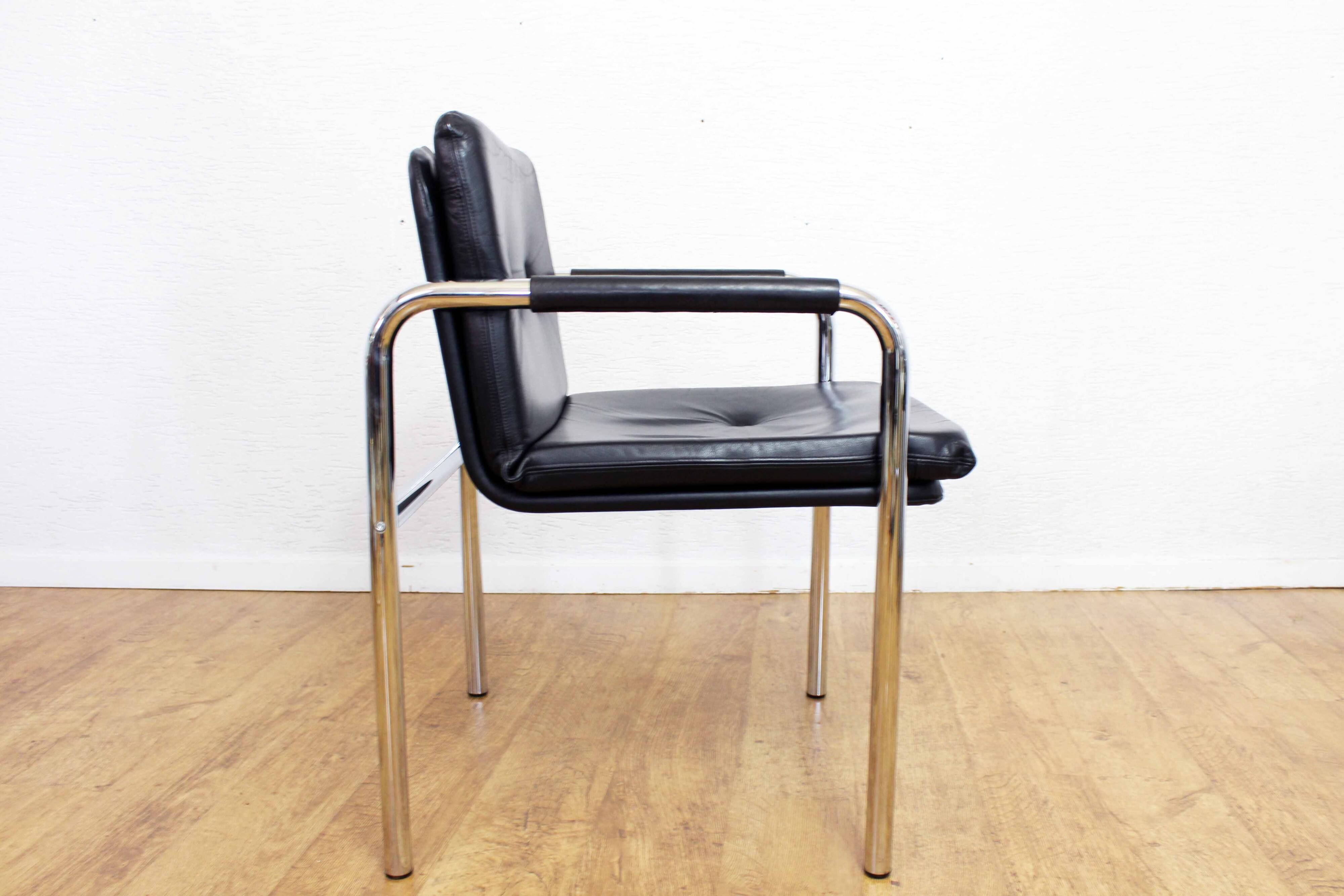 Set of 4 Bauhaus leather armchairs
