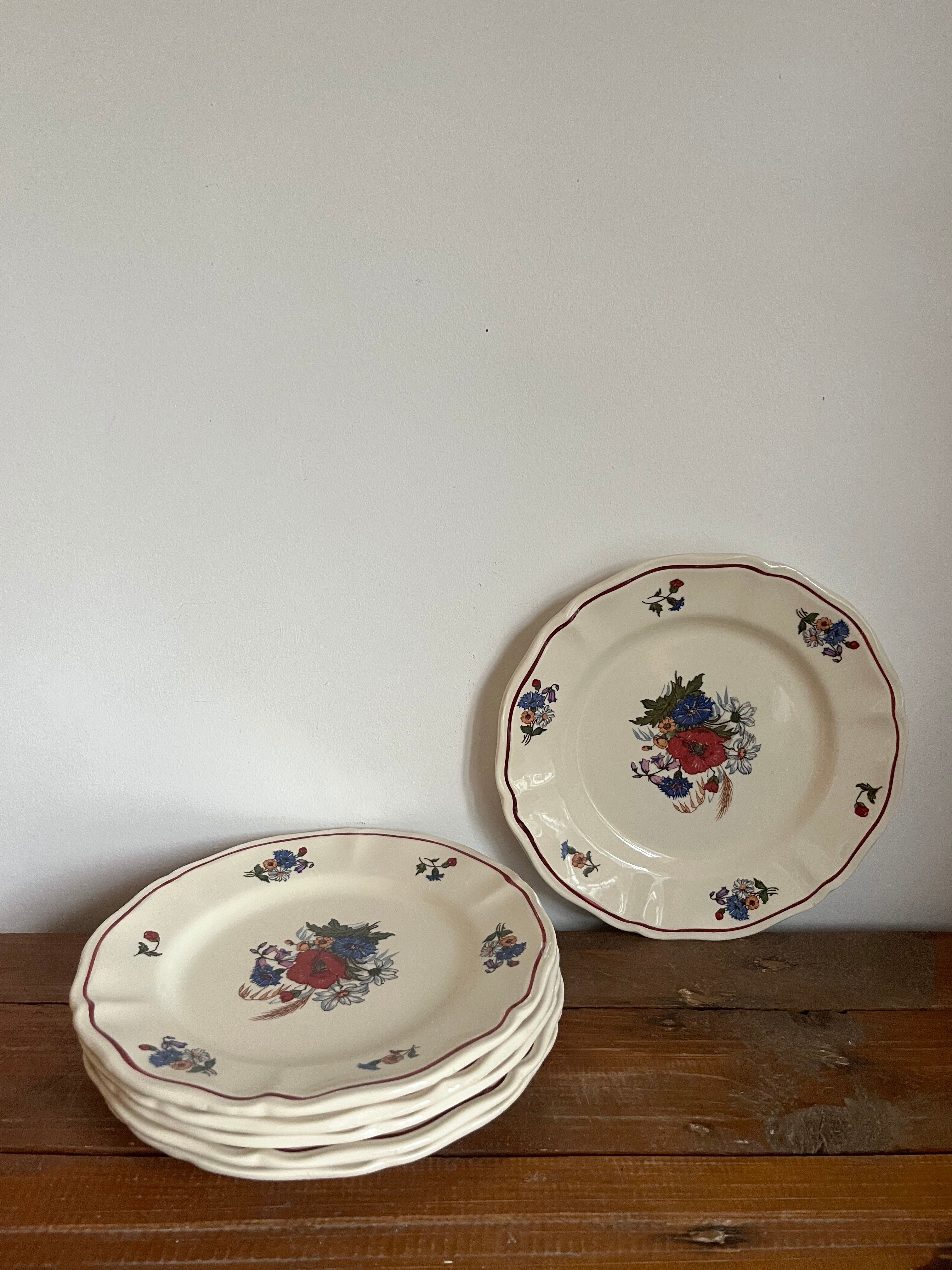 6 dessert plates