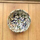 Porcelain bowl dripping