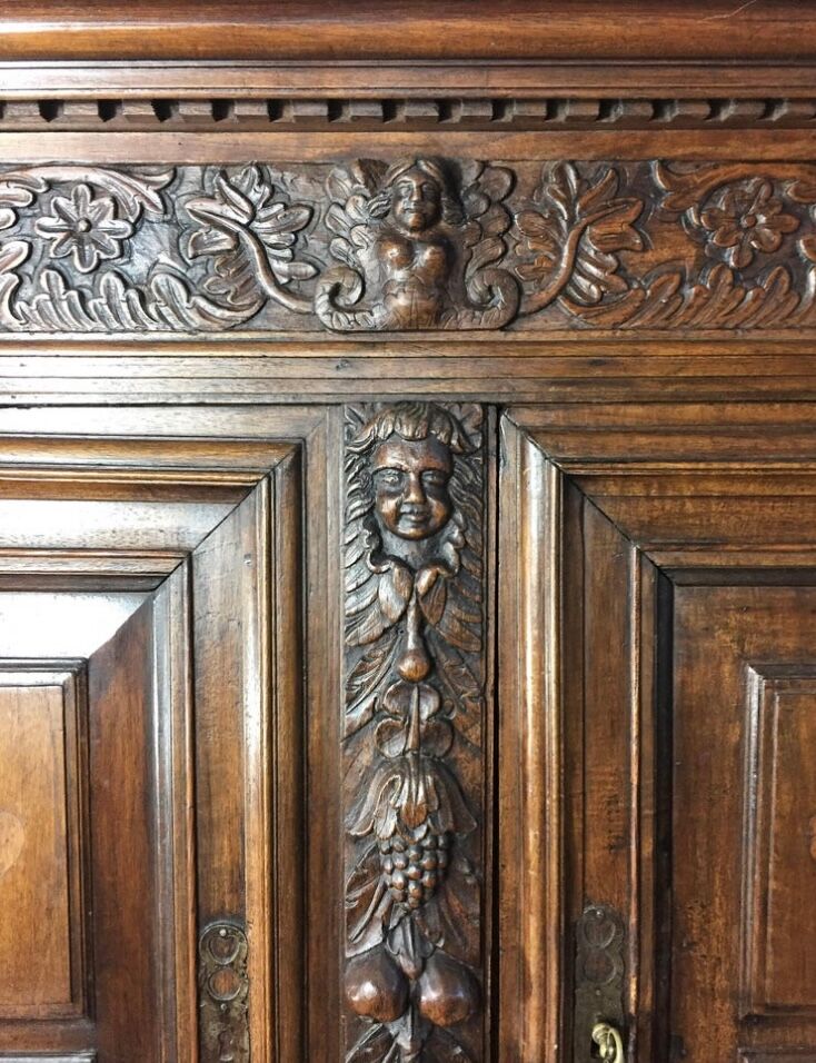 Double body sideboard, Walnut, Renaissance period, Circa 1600