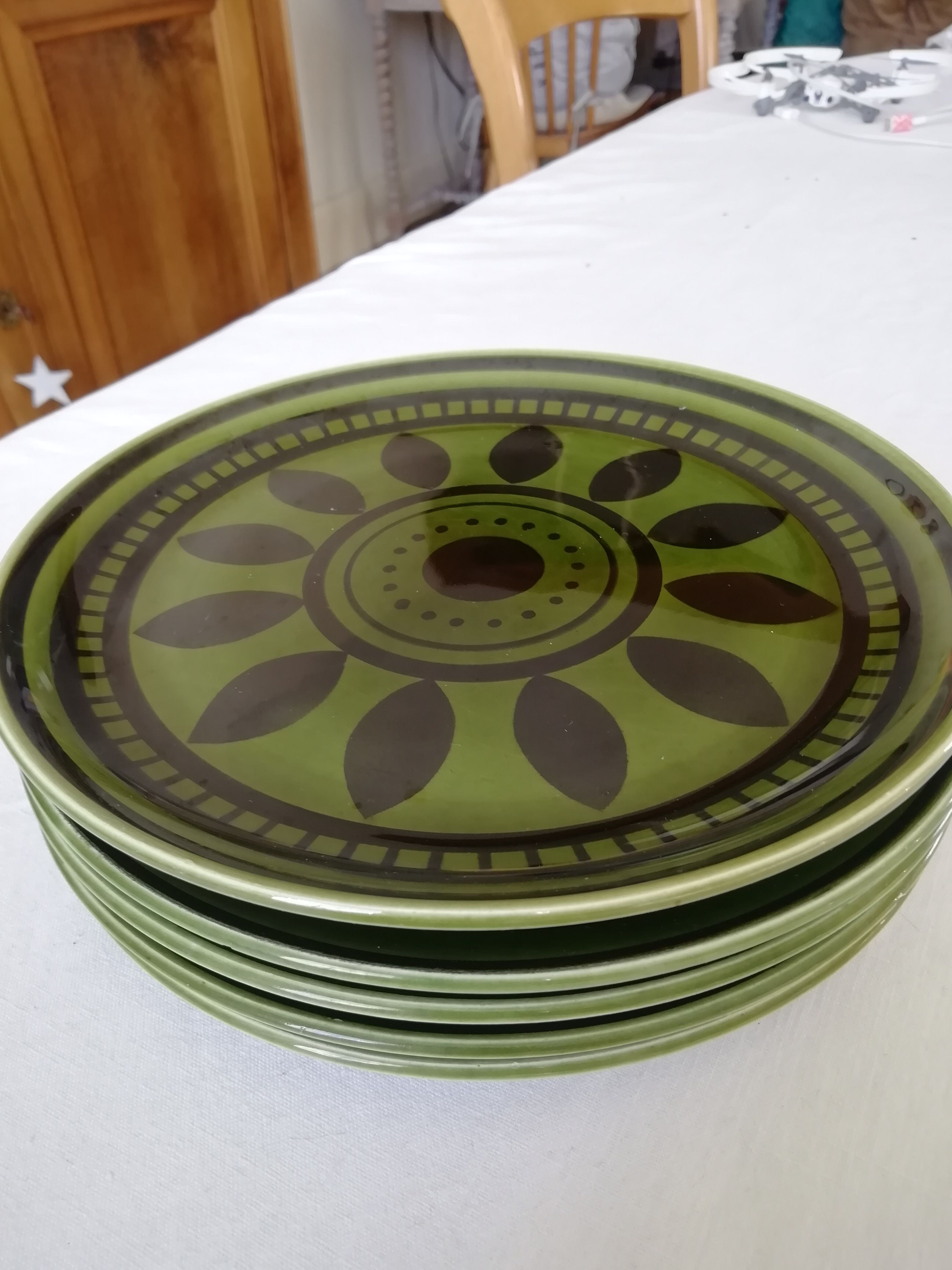 Longchamp dessert plates