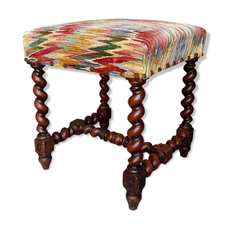 Lined stool