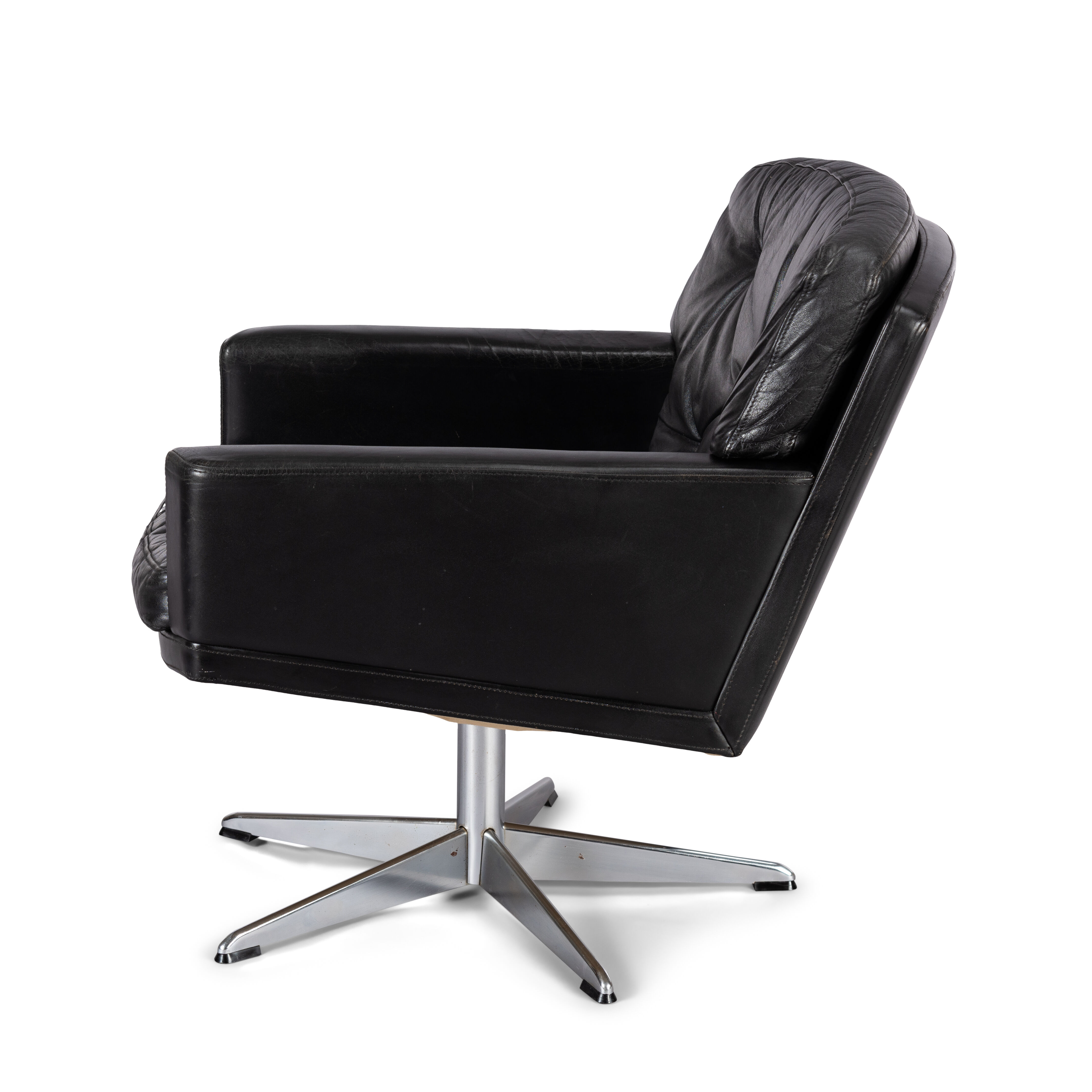 Mid-century black leather swivel chair by Lystager, 1960s
