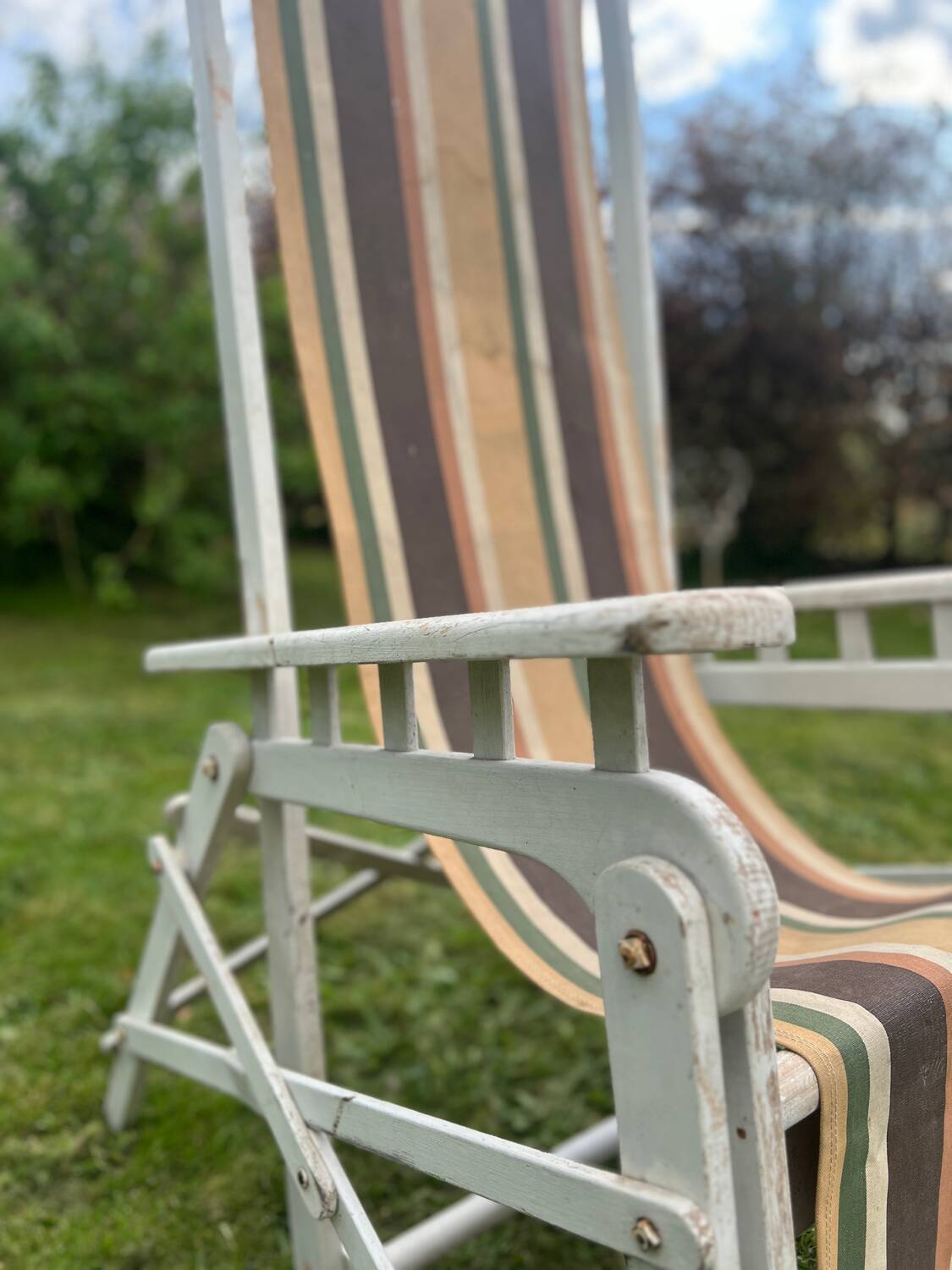 Old lounge chair