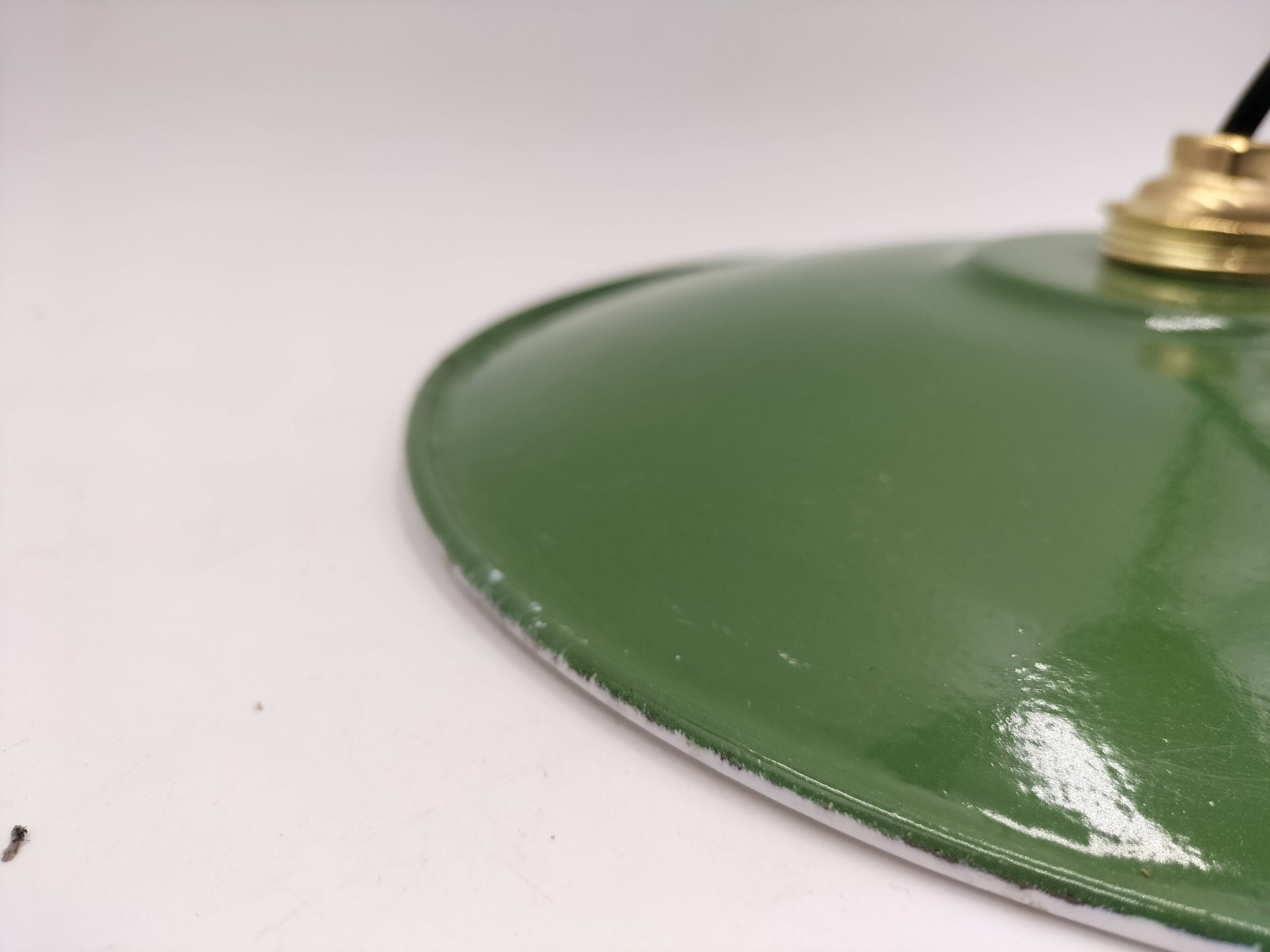 Enamelled sheet metal suspensions