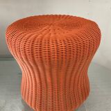 Scoubidou pouf from the 70s