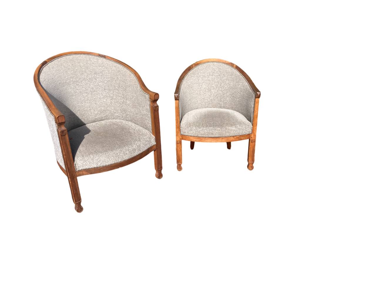 Three-room old salon