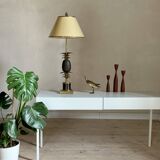 Bronze pineapple lamp