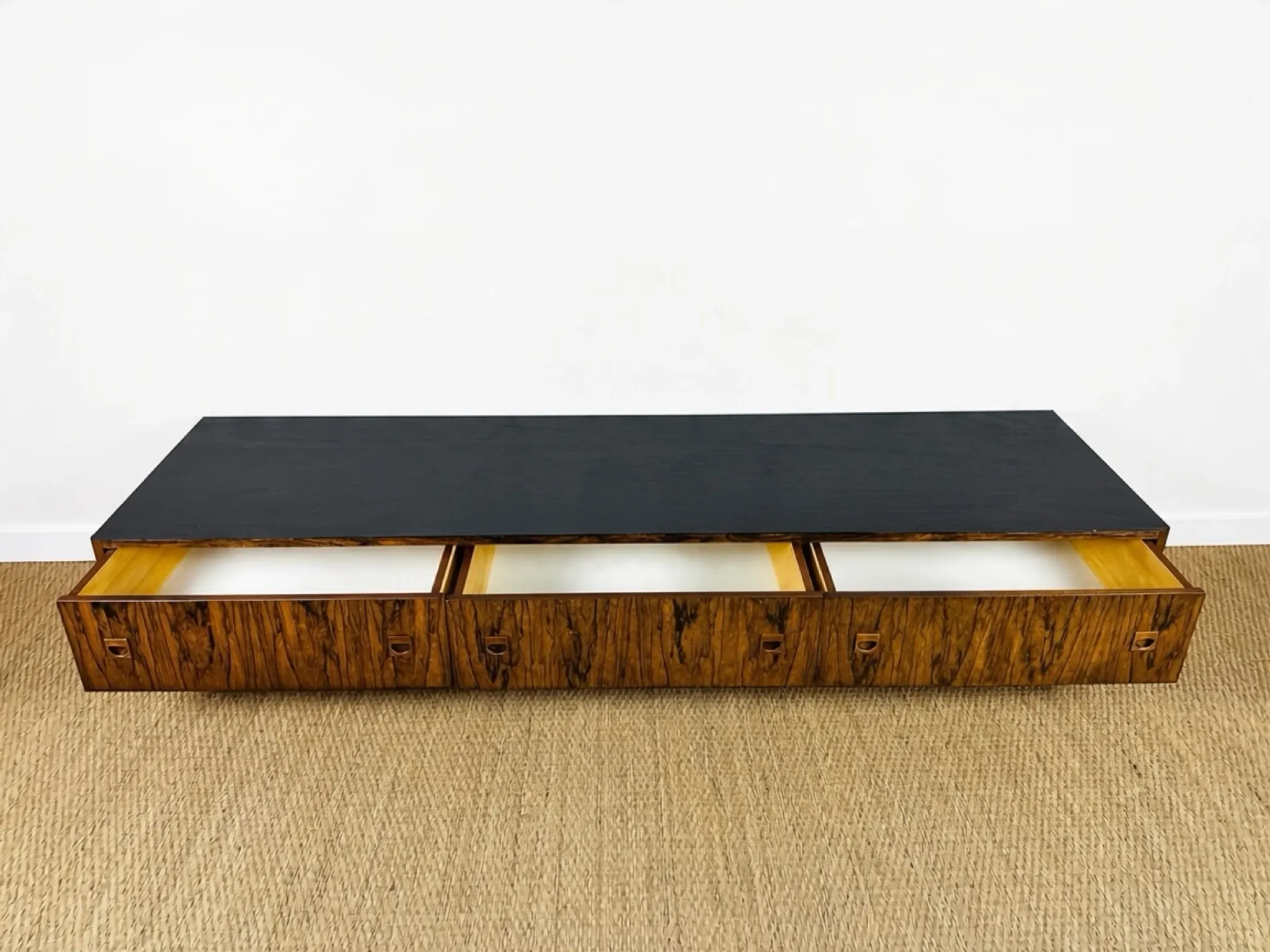 Enfilade scandinave en palissandre 1960