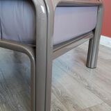 Orsay leather armchair by Gae Aulenty for Knoll