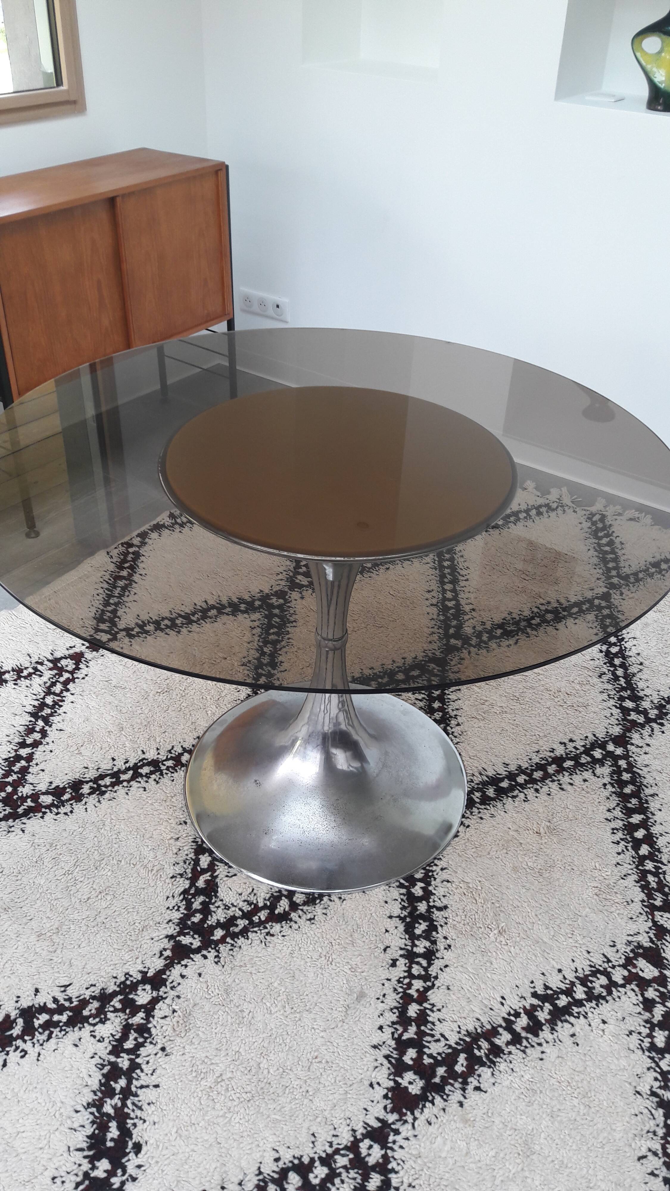 Table pied tulipe chromé années 70