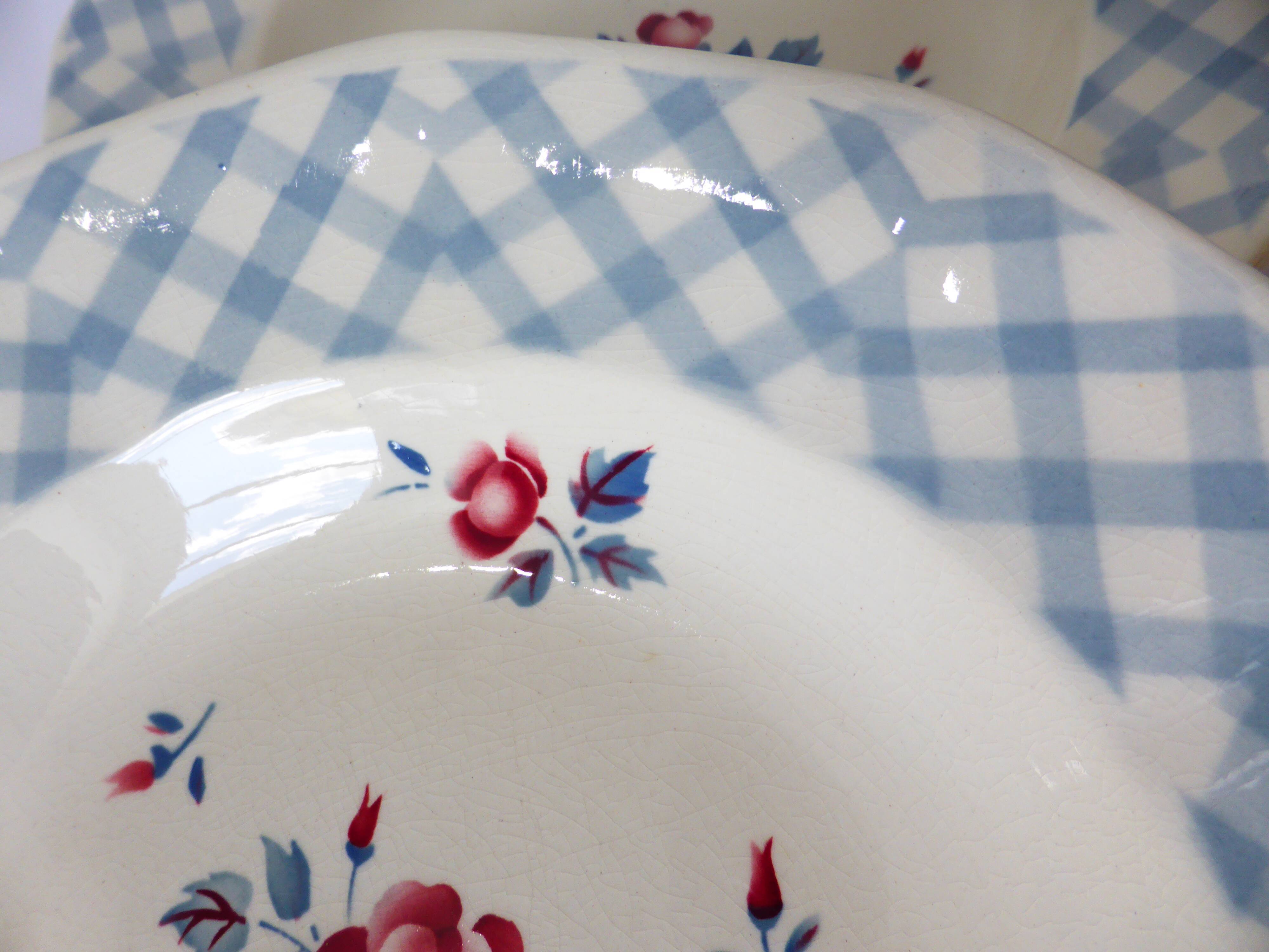 4 hollow plates of Digoin and Sarreguemines model Bastia 220629