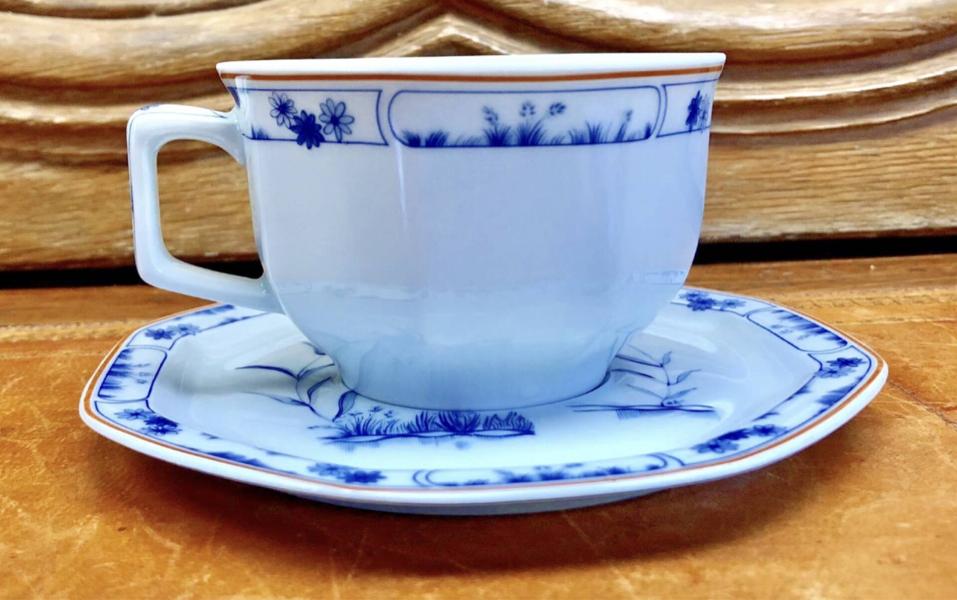 6 octagonal tea cups and saucers porcelain Haviland Limoges