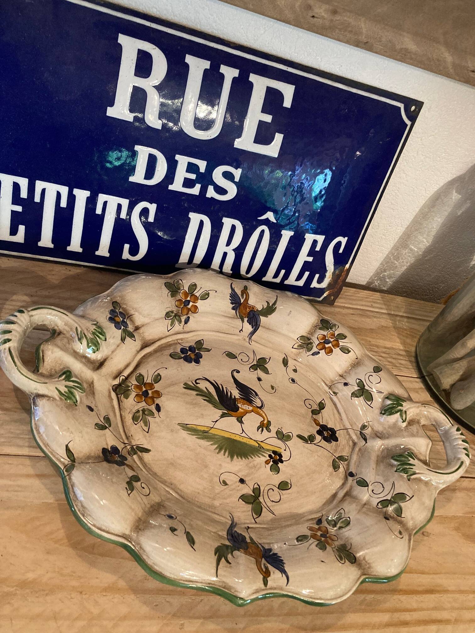 Soupière ovale et plat "Capodimonte", Italie