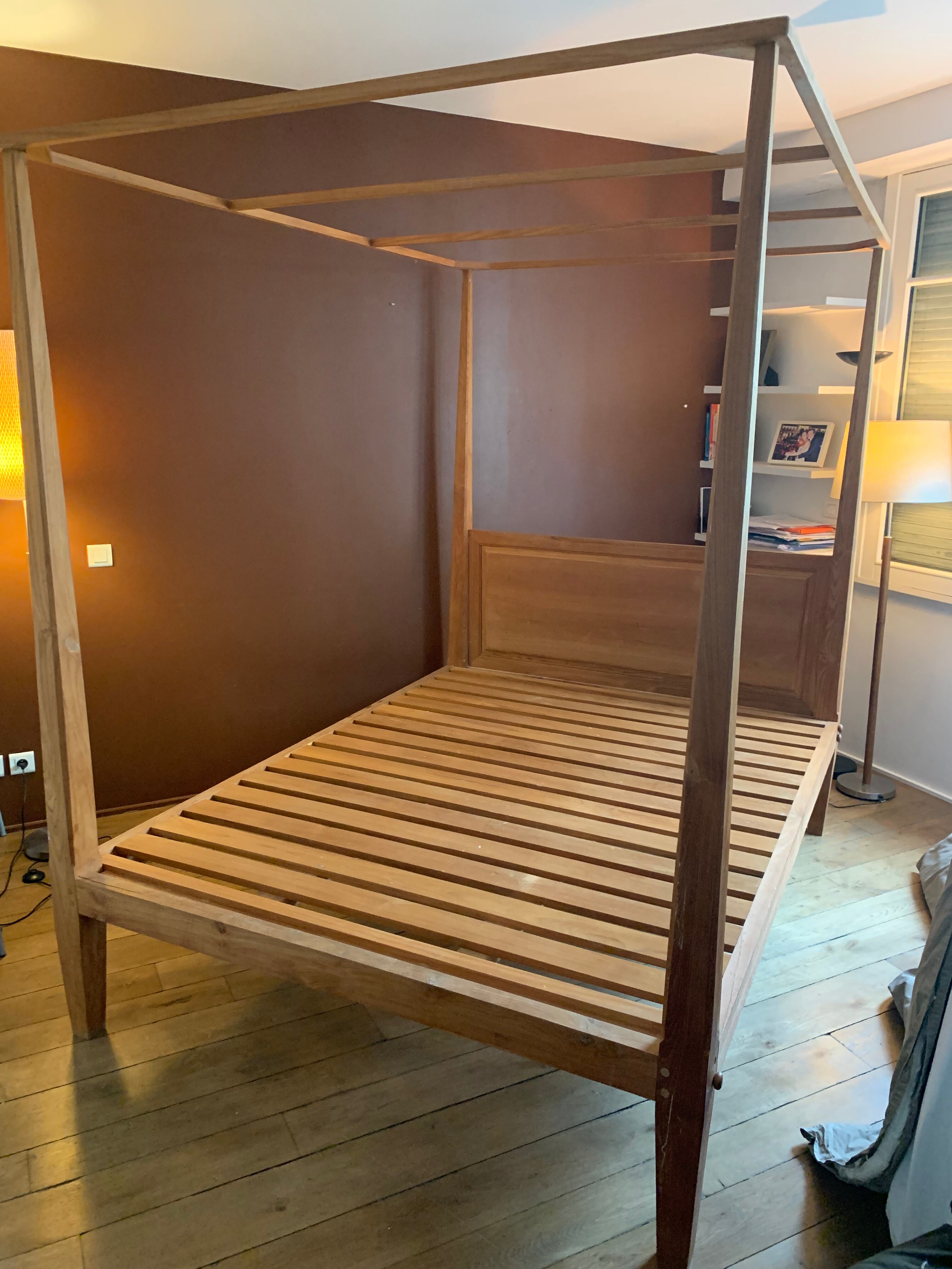 Solid teak canopy bed 160x200