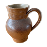Pitcher in glazed sandstone