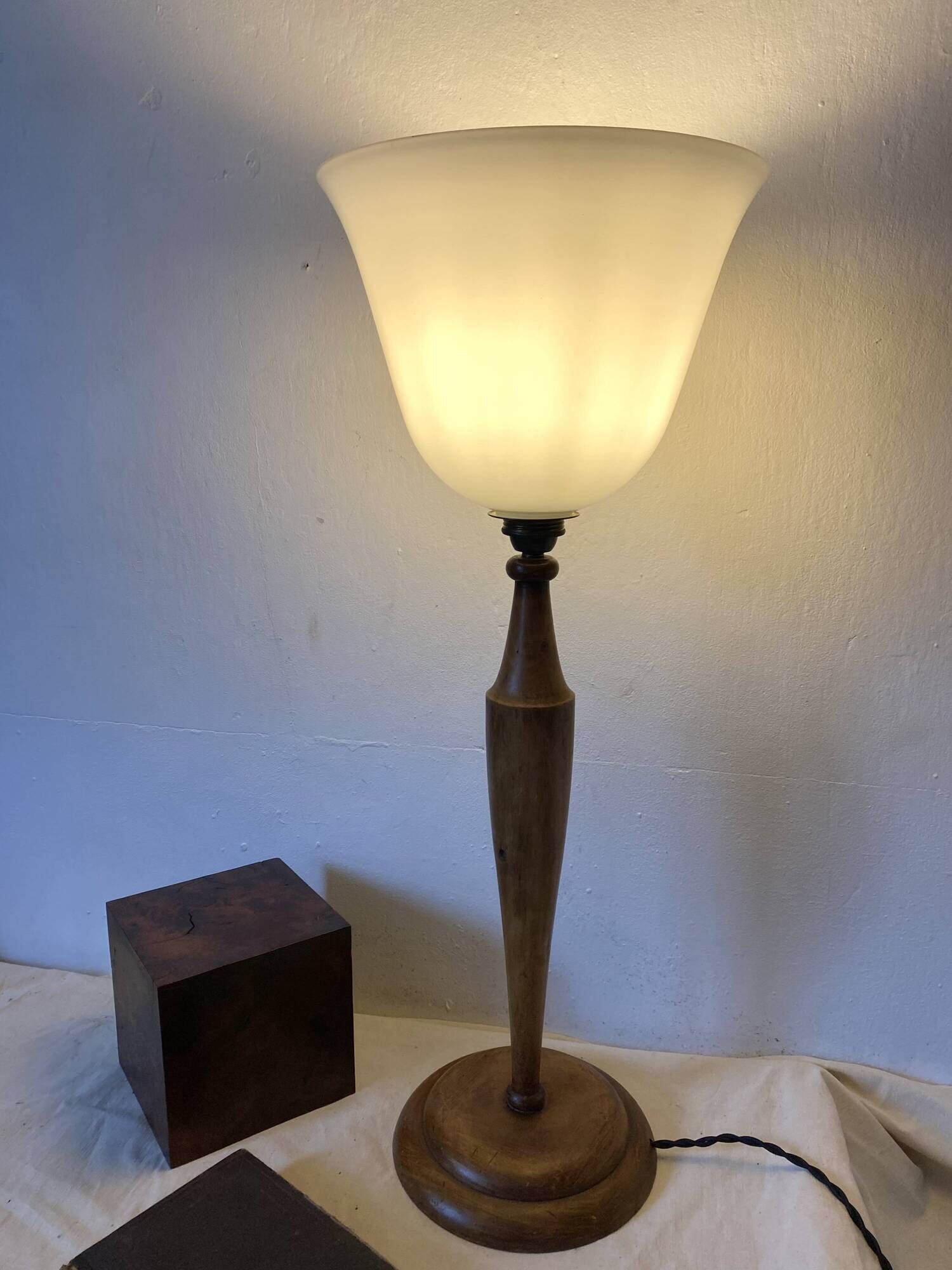 Large Art Deco lamp in Mazda style made of turned wood and opaline.