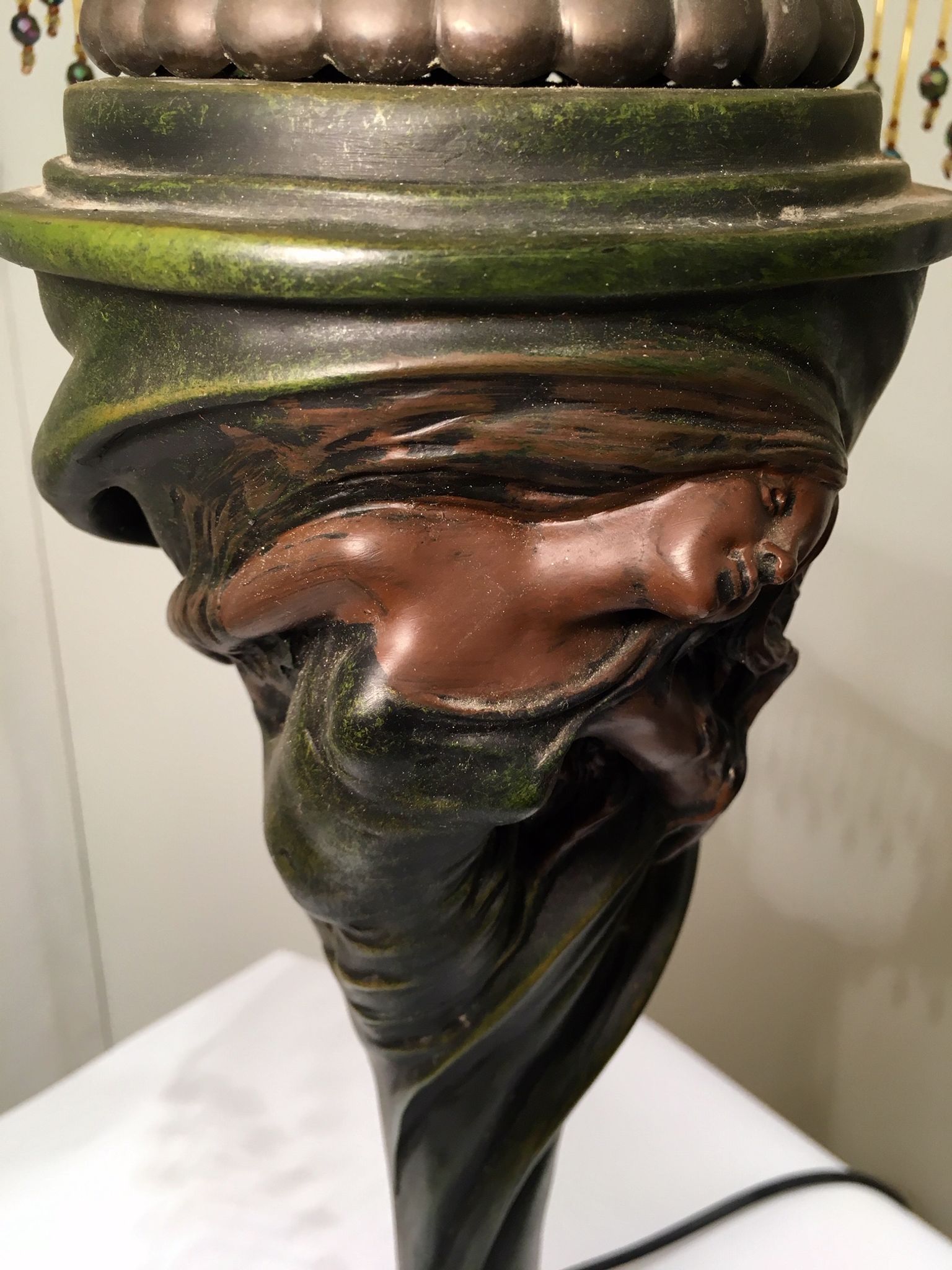 Art nouveau lamp