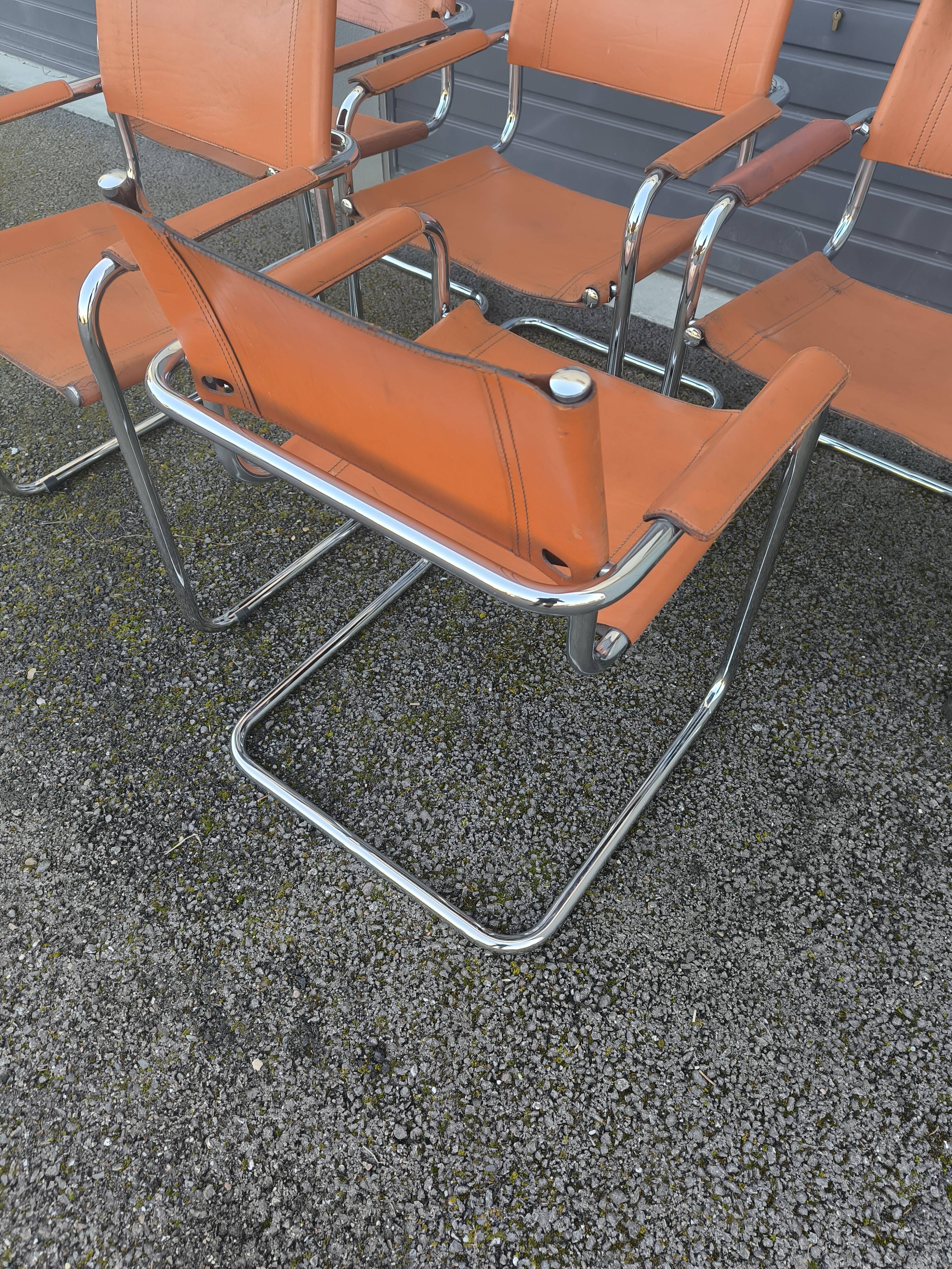 Cantilever chairs in the style of Matteo Grassi