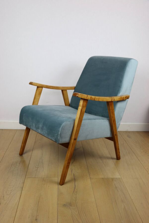 Fauteuil vintage loft années 70 bleu clair