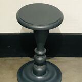 Small pedestal table