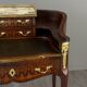 Bureau de dame Napoléon III en marqueterie et bronze doré, XIXe Siècle