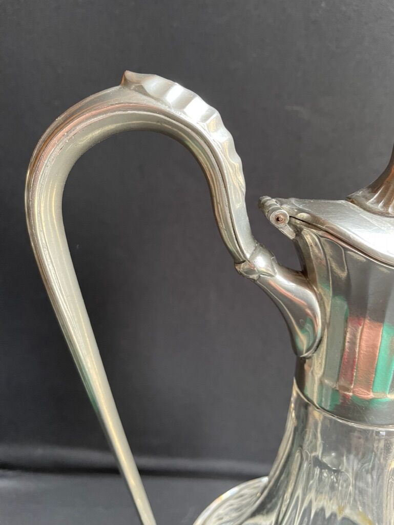 Ewn - Tin of the Manoir Paris France