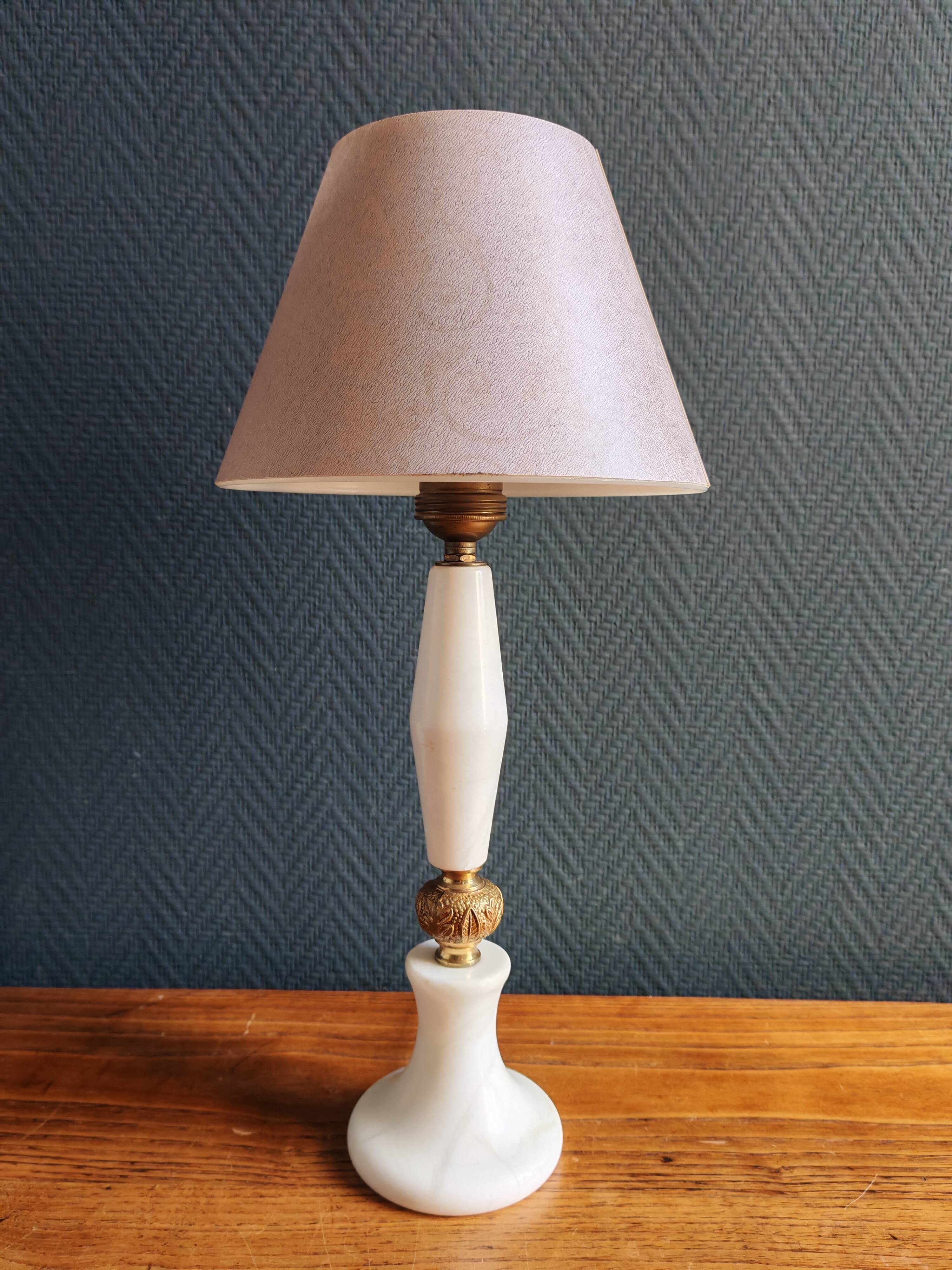 Vintage Table Lamp in White Marble and Brass