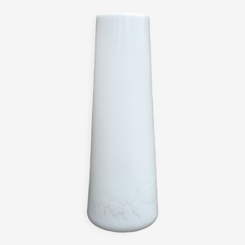 Ancien vase cône opaline véritable -xix ème - début xx ème -