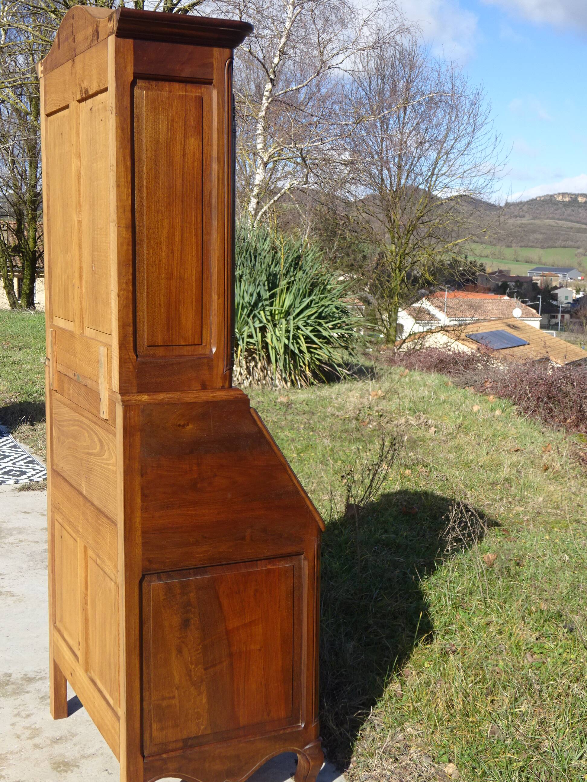 3-in-1 furniture: chest of drawers, secretary, and display cabinet, in walnut.